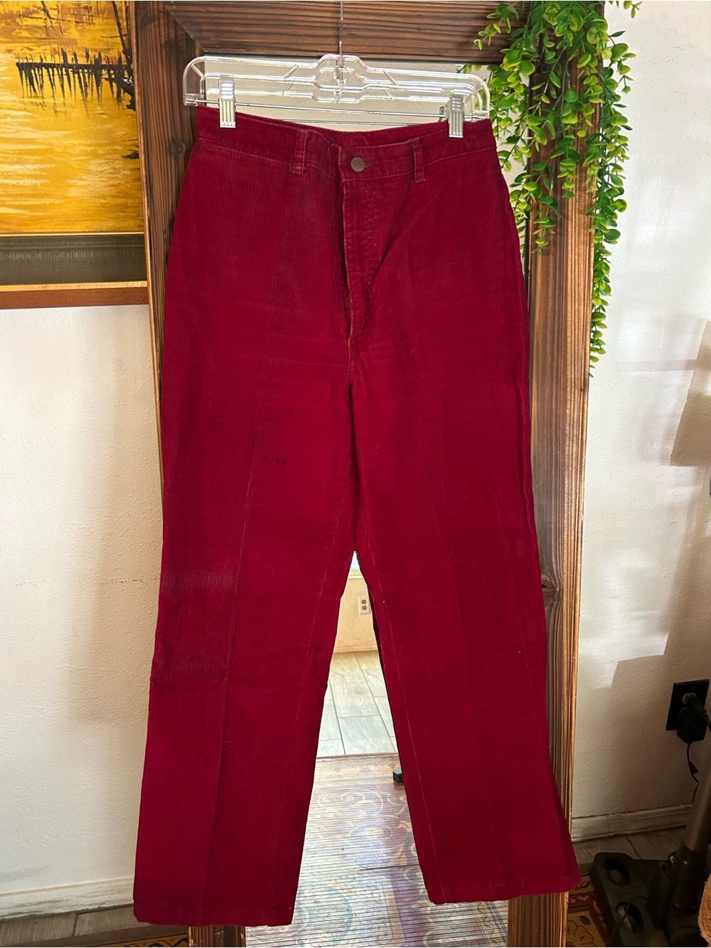 h.i.s Chic vintage Corduroy Pants in Deep Red